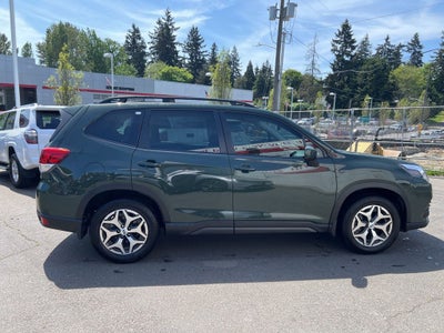 2023 Subaru Forester Premium