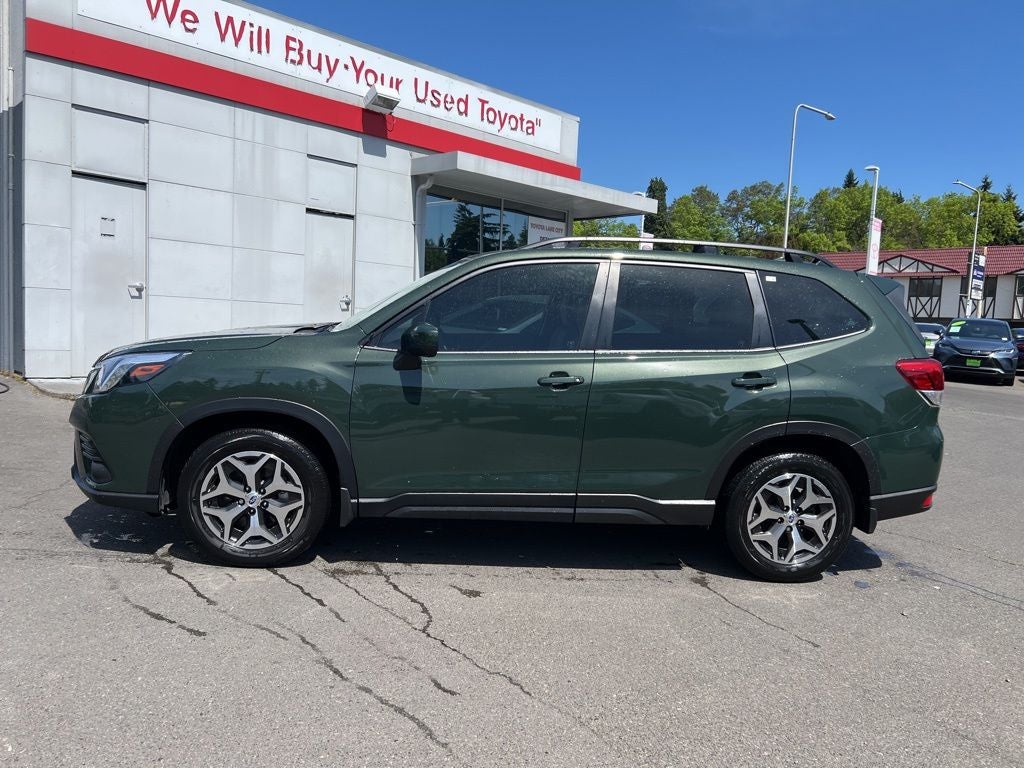 2023 Subaru Forester Premium