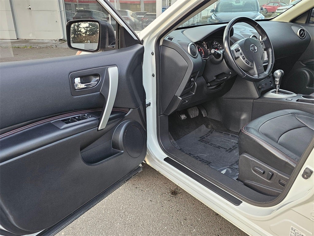 2011 Nissan Rogue SV