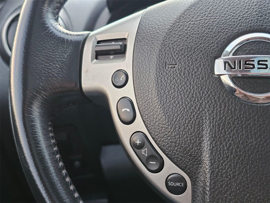 2011 Nissan Rogue SV