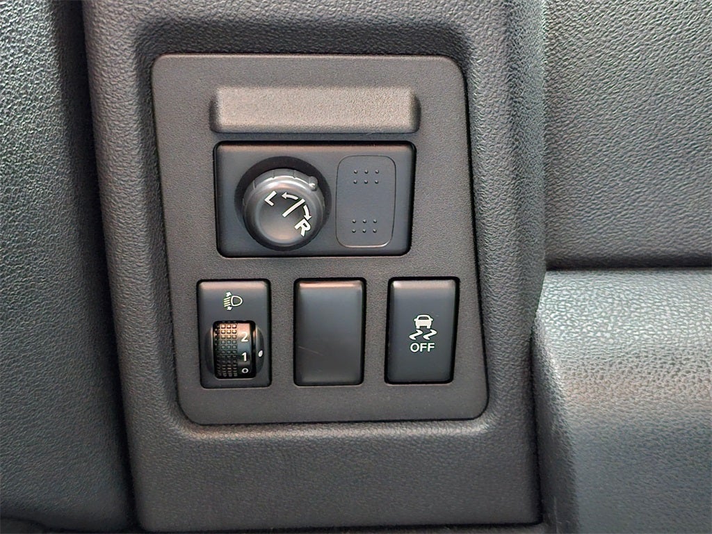 2011 Nissan Rogue SV