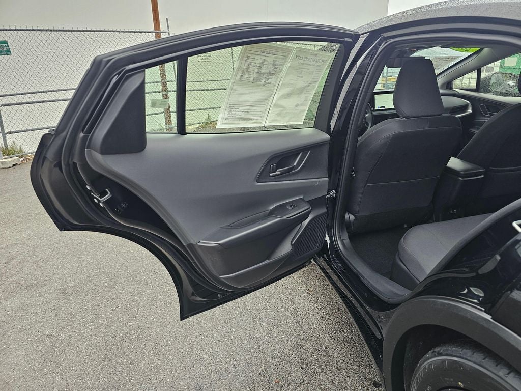 2025 Toyota Prius LE