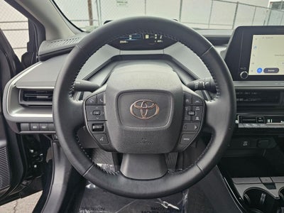2025 Toyota Prius LE