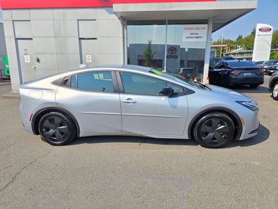 2024 Toyota Prius Prime SE