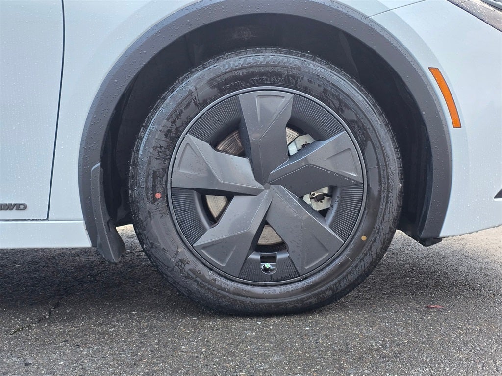 2026 Toyota Prius LE -AWD