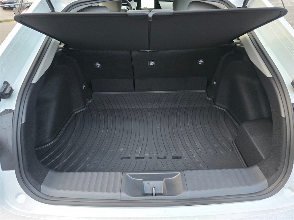 2026 Toyota Prius LE -AWD