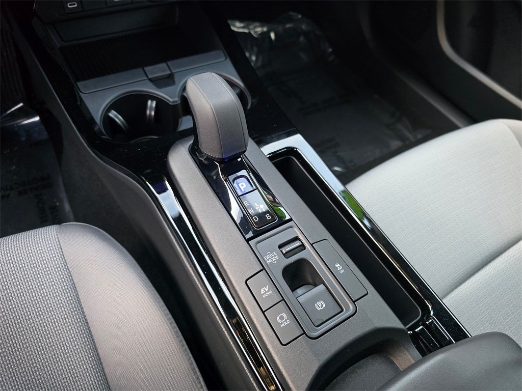 2026 Toyota Prius LE -AWD