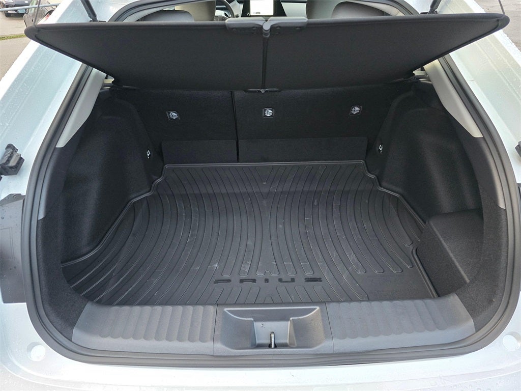 2026 Toyota Prius LE -AWD