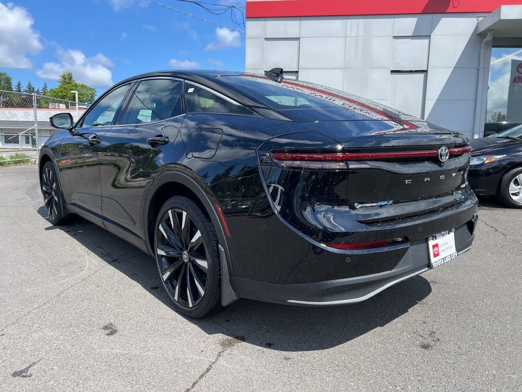 2025 Toyota Crown Platinum Hybrid-AWD