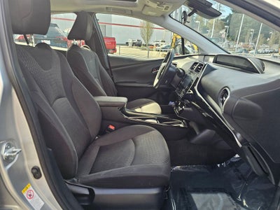 2016 Toyota Prius Three