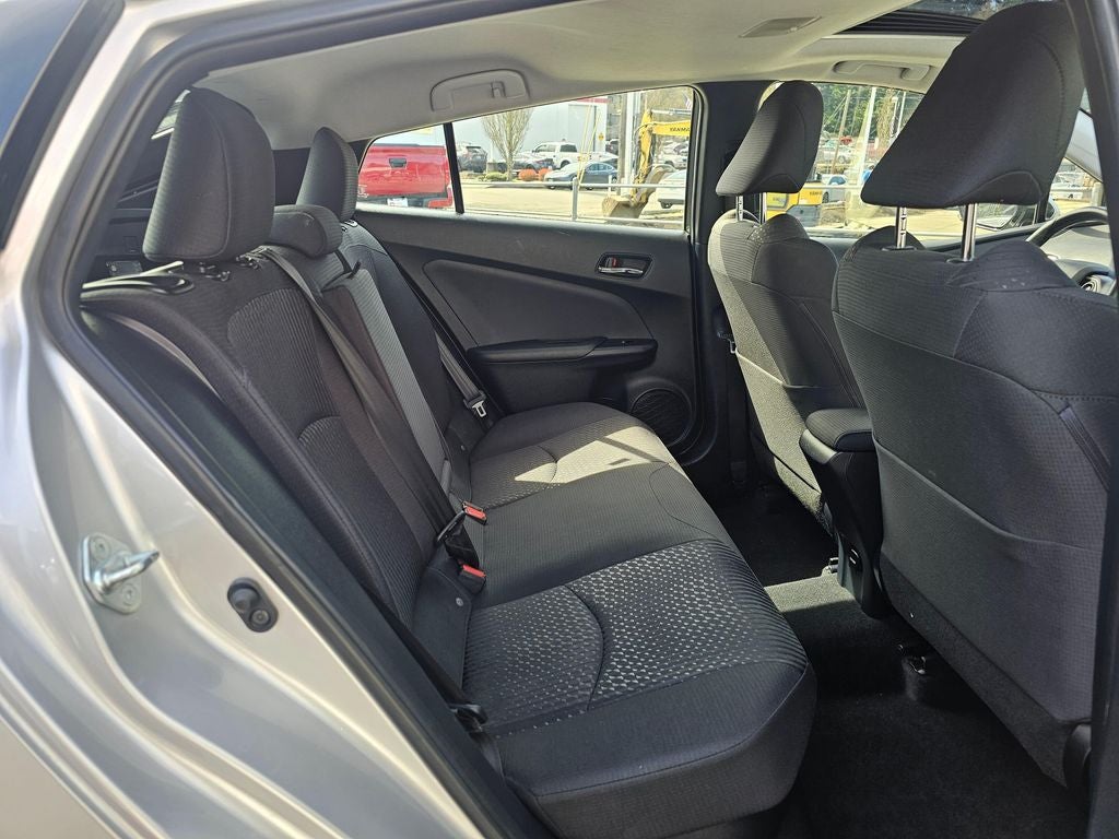 2016 Toyota Prius Three