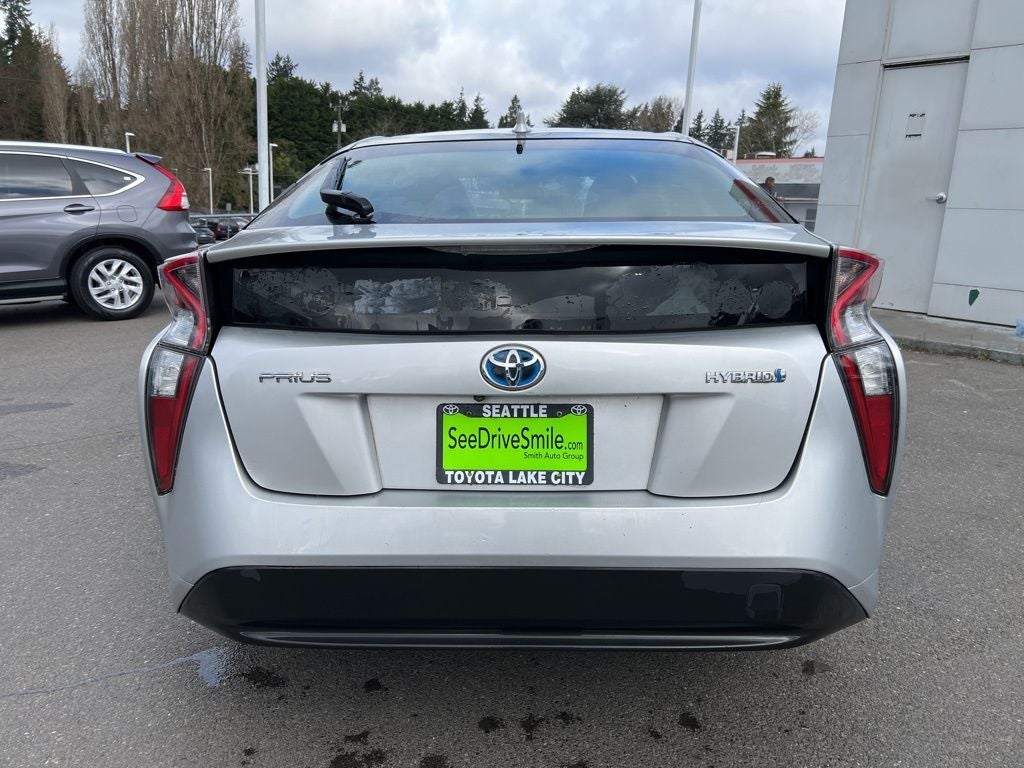 2016 Toyota Prius Three
