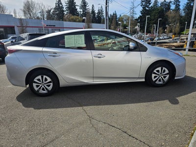 2016 Toyota Prius Three