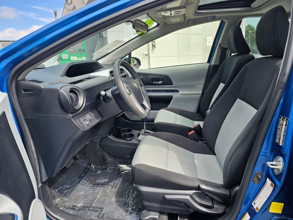 2012 Toyota Prius c Three