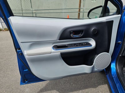 2012 Toyota Prius c Three