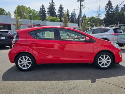 2016 Toyota Prius c Four