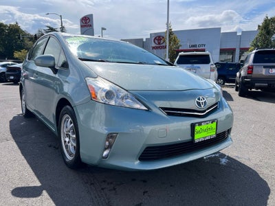 2014 Toyota Prius v Three