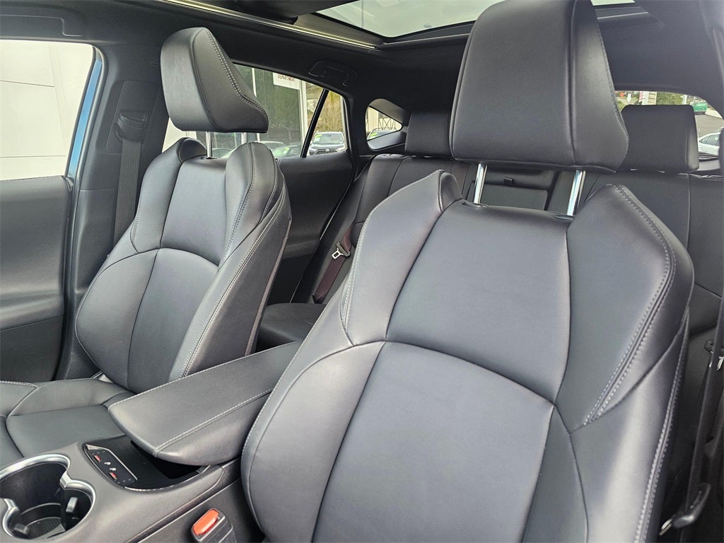 2023 Toyota Venza Nightshade HYBRID-AWD