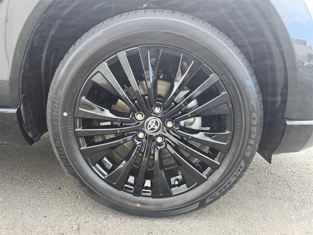 2023 Toyota Venza Nightshade HYBRID-AWD