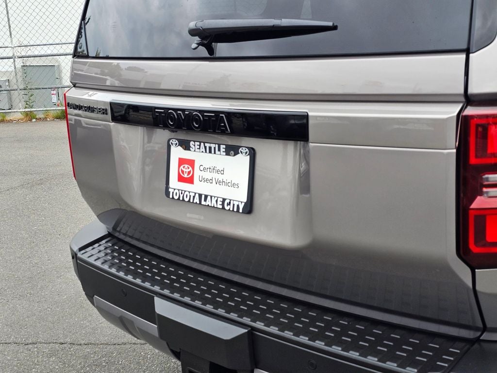 2024 Toyota Land Cruiser Base