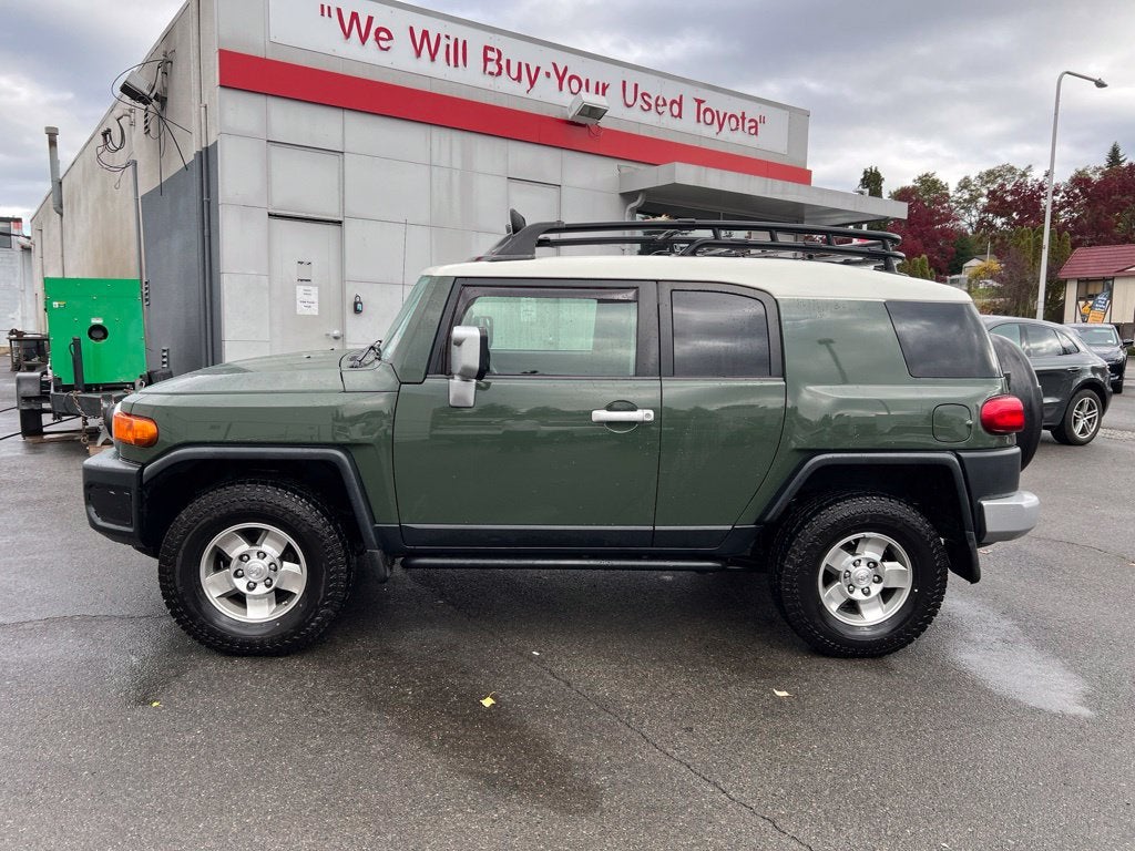 2010 Toyota FJ Cruiser Base