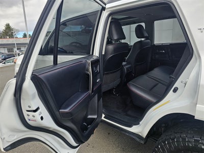 2018 Toyota 4Runner TRD Off-Road Premium -4WD