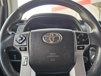 2016 Toyota 4Runner SR5 4WD-THIRD ROW