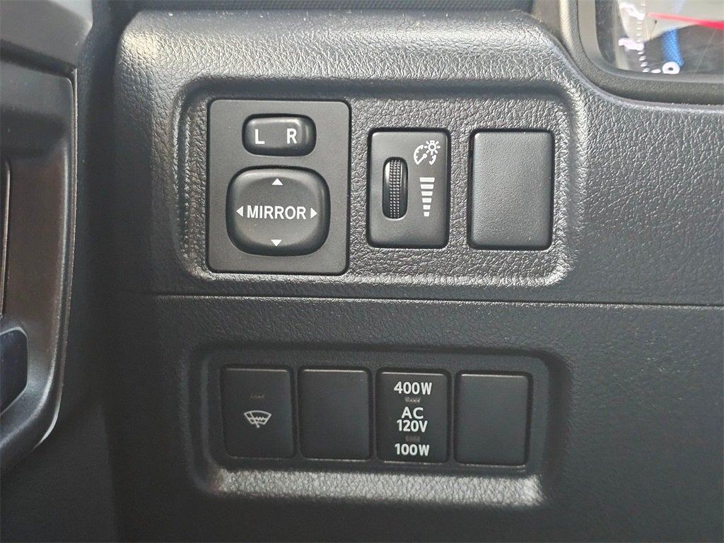 2016 Toyota 4Runner SR5 4WD-THIRD ROW