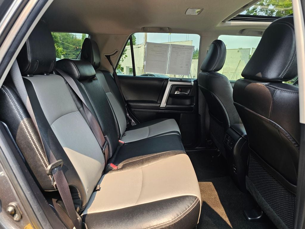 2016 Toyota 4Runner SR5 Premium
