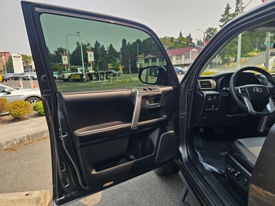 2016 Toyota 4Runner SR5 Premium