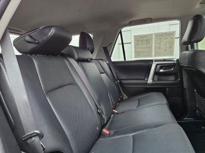 2022 Toyota 4Runner Limited -4WD-V6