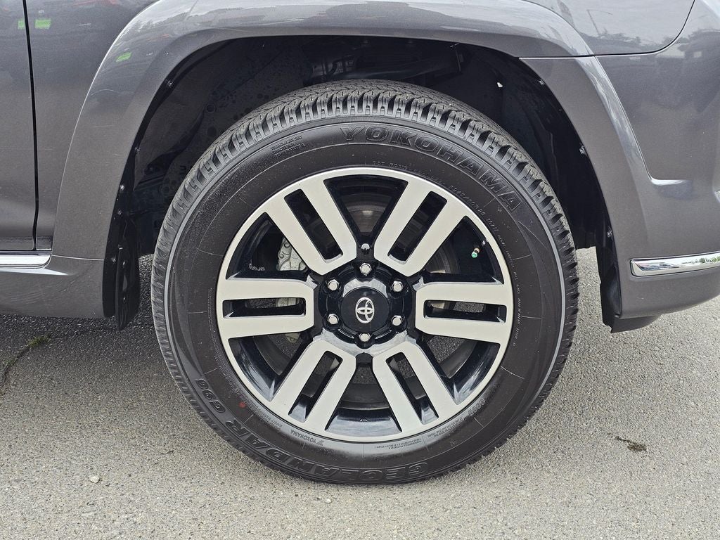 2022 Toyota 4Runner Limited -4WD-V6