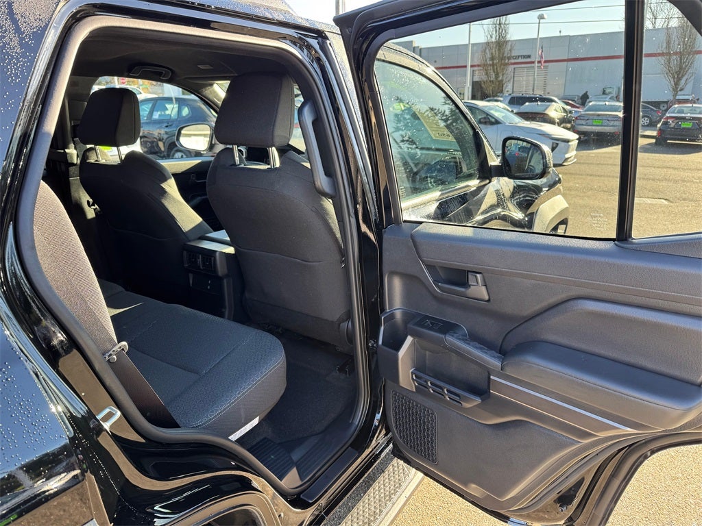 2025 Toyota 4Runner SR5 -4WD