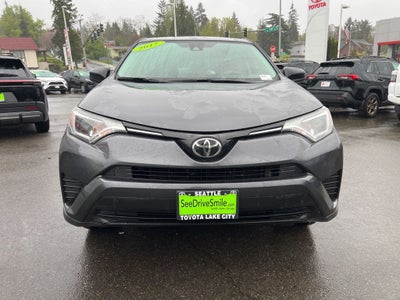 2017 Toyota RAV4 LE
