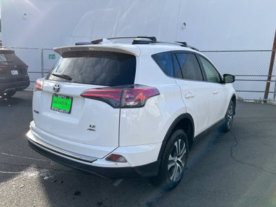 2018 Toyota RAV4 LE