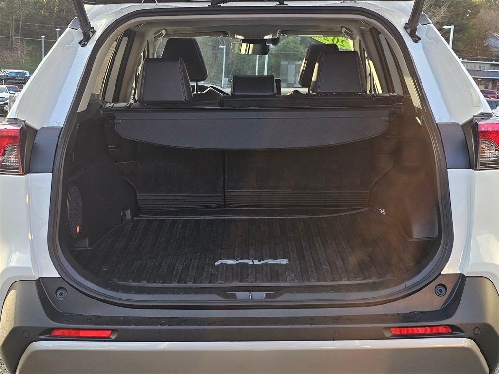 2023 Toyota RAV4 Hybrid Limited