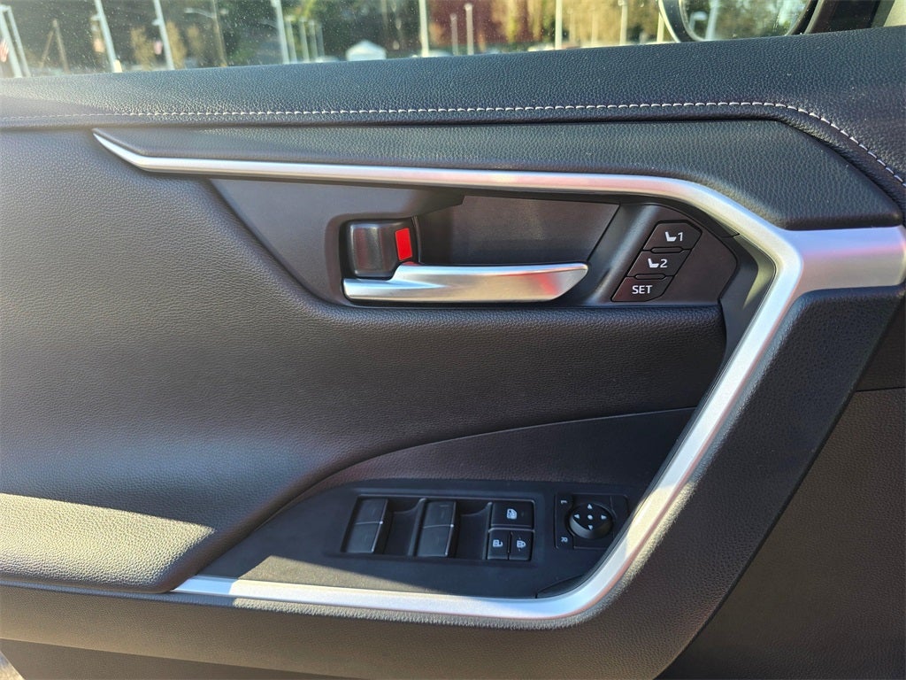 2023 Toyota RAV4 Hybrid Limited