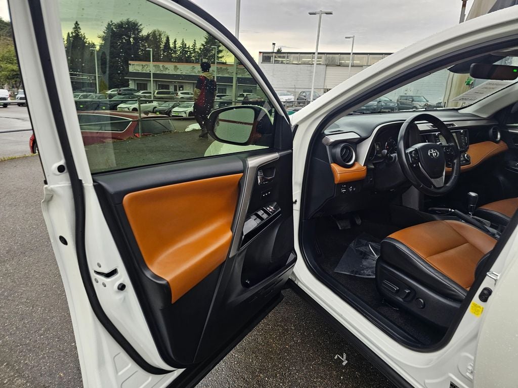 2018 Toyota RAV4 Hybrid Limited