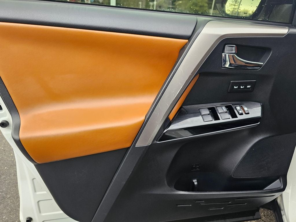 2018 Toyota RAV4 Hybrid Limited