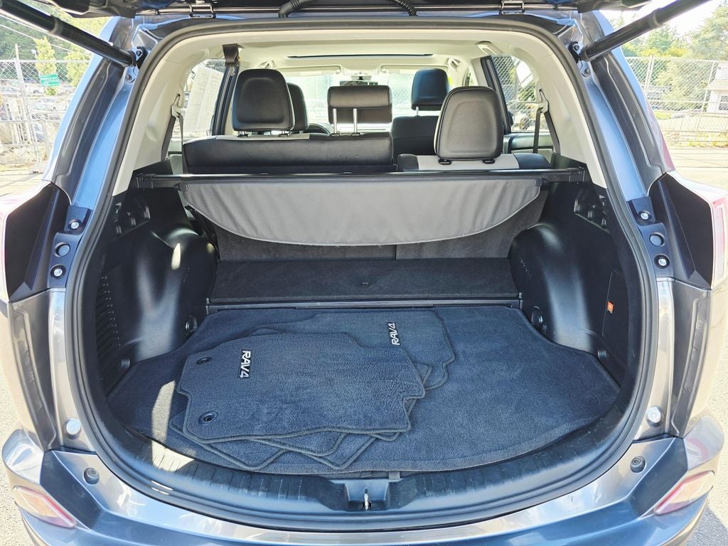 2018 Toyota RAV4 Hybrid Limited -AWD