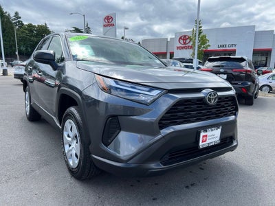 2025 Toyota RAV4 LE