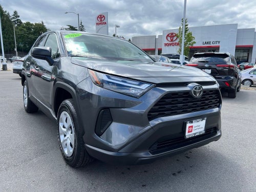 2025 Toyota RAV4 LE