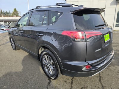 2017 Toyota RAV4 Hybrid XLE