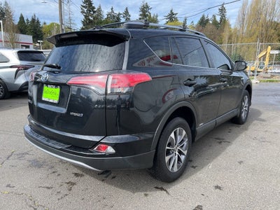 2018 Toyota RAV4 Hybrid LE
