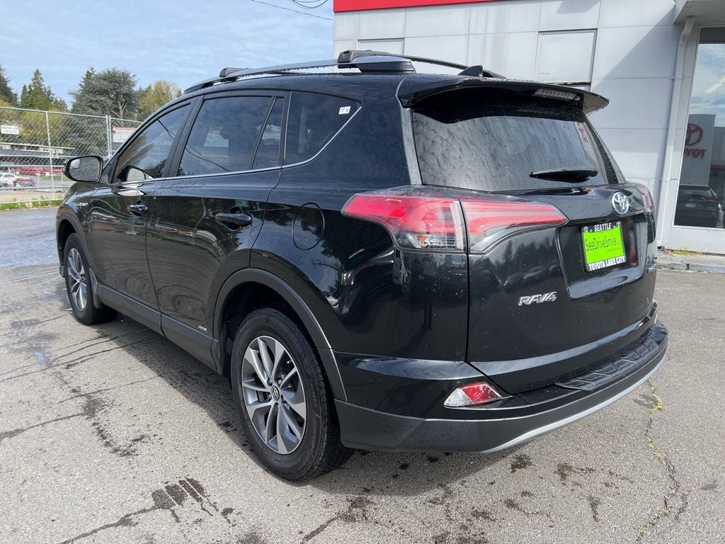 2018 Toyota RAV4 Hybrid LE
