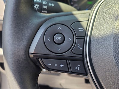 2022 Toyota RAV4 Hybrid XLE
