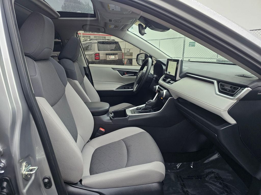 2025 Toyota RAV4 Hybrid XLE -AWD
