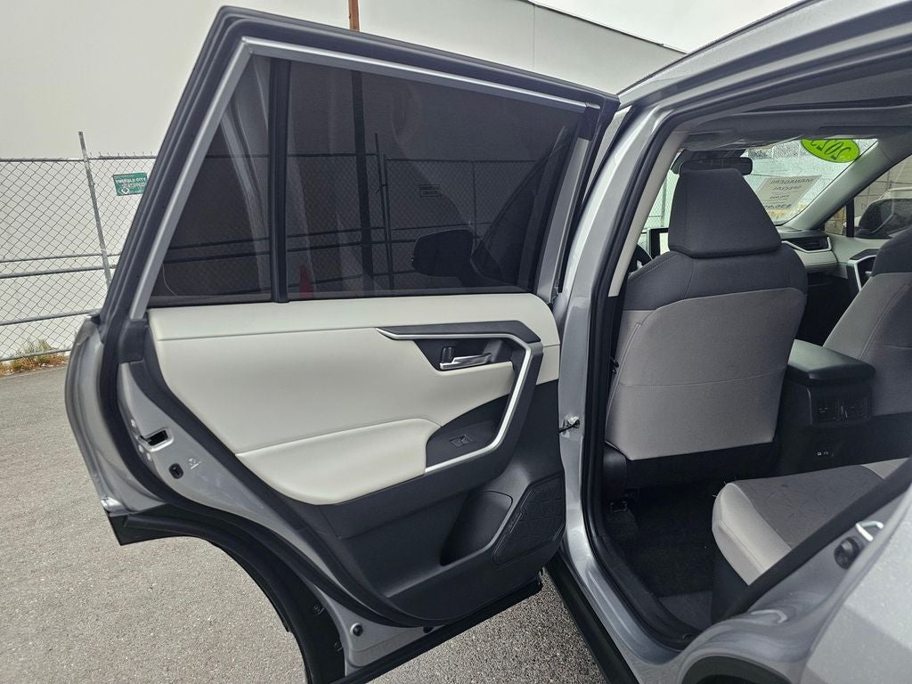 2025 Toyota RAV4 Hybrid XLE -AWD