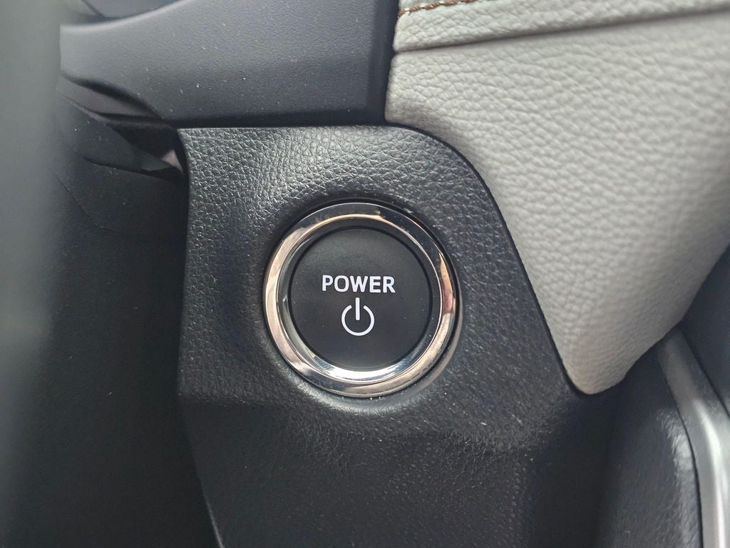 2025 Toyota RAV4 Hybrid XLE -AWD