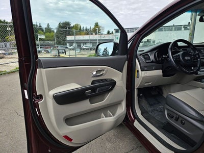 2017 Kia Sedona LX